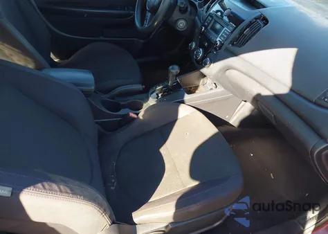 2010 Kia Forte Koup Ex from USA, damaged, VIN KNAFU6A2XA5291867